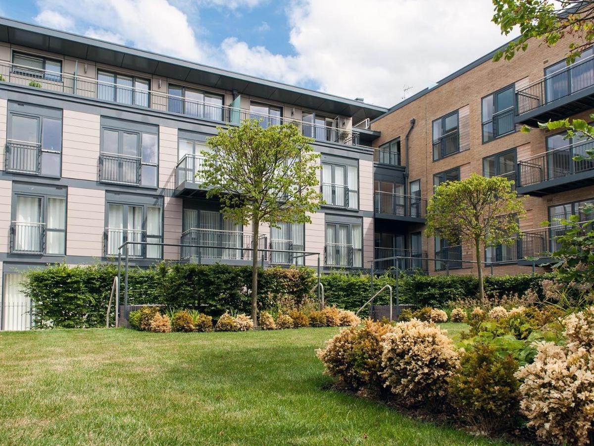 Camstay Riverside Cambridge Exterior foto